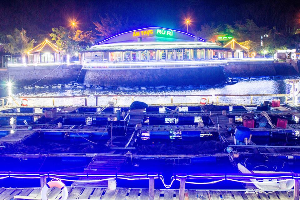 Hình ảnh Hòn Rù Rì Vũng Tàu - Địa điểm ăn chơi mới của giới trẻ 5 Hình ảnh Hòn Rù Rì Vũng Tàu - Địa điểm ăn chơi mới của giới trẻ 5