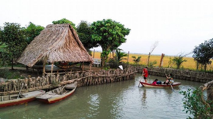 Nhieu kenh rach tai khu du lich sinh thai