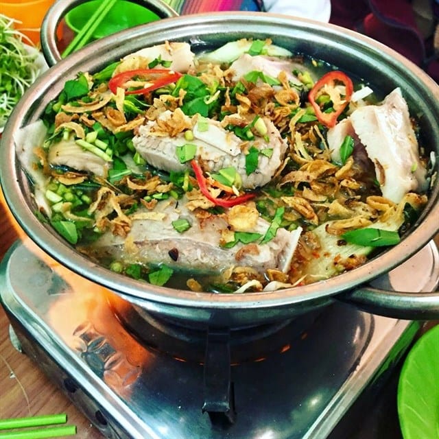 hinh-anh-cach-lam-lau-ca-duoi-vung-tau-ngon-dung-dieu-2